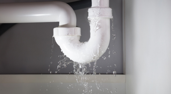 What To Do During a Plumbing Emergency